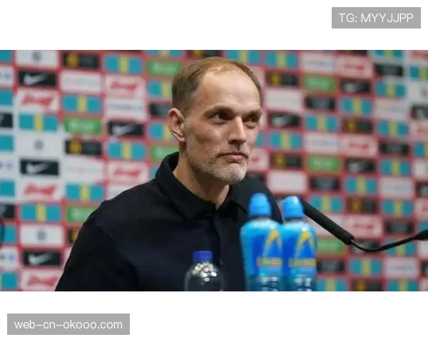 战术复盘：图赫尔如何用三中卫体系锁死那不勒斯的进攻群